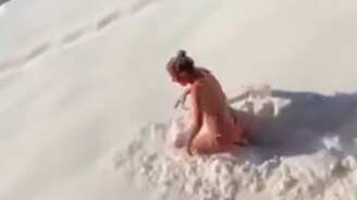 Закалённая барышня - смотреть видео (0:29)