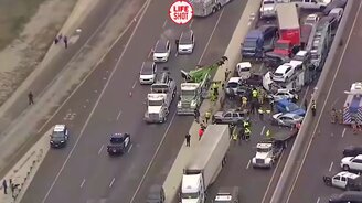 По-настоящему массовое ДТП - смотреть видео (1:05)