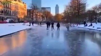 Зрелищно споткнулся - смотреть видео (0:12)