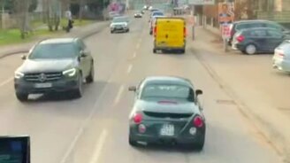 Не видишь машину? А она есть - смотреть видео (0:18)