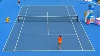 Разошлась теннисистка - смотреть видео (0:55)