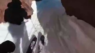 Прокатился среди гор на лыжах - смотреть видео (0:49)