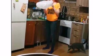 Как проверить, дырявый ли пакет - смотреть видео (0:47)