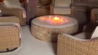 Огонь на снегу - смотреть видео (0:47)