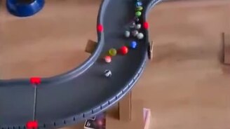 Гонка шариков - смотреть видео (0:29)