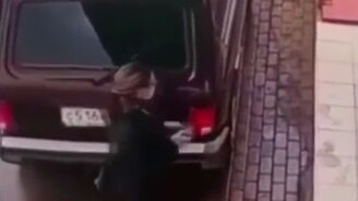 Безшланговая заправка - смотреть видео (0:23)