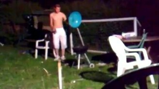 Что-то себе взорвал - смотреть видео (0:20)