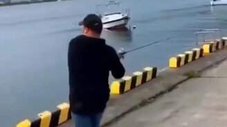 Рыбки захотелось - смотреть видео (0:07)