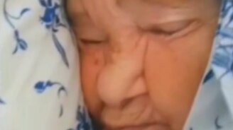 Бабуле снятся сны - смотреть видео (0:13)