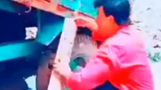 Как выехать из ямы - смотреть видео (0:57)