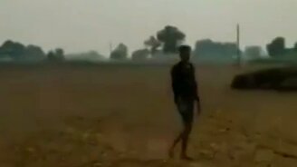 Попал в яблочко! - смотреть видео (0:06)