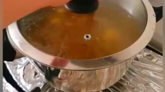 Лайфхак с крышкой - смотреть видео (0:15)