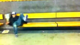 Однажды на скамейке - смотреть видео (0:33)