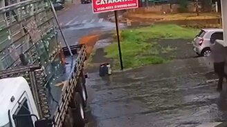 Так и было задумано? - смотреть видео (0:19)