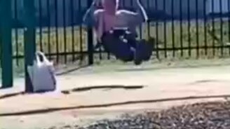 Чёткий трюк от дедушки - смотреть видео (0:10)