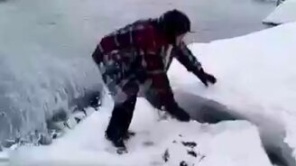 Он забыл про логику - смотреть видео (0:11)