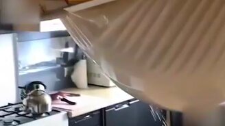 Затопили соседи сверху - смотреть видео (0:13)