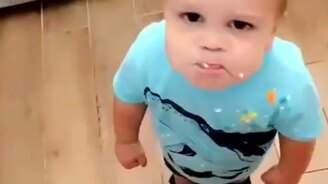 Моему другу тоже - смотреть видео (0:10)