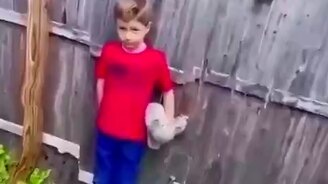 Странно, куда он делся? - смотреть видео (0:13)