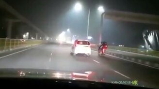 Авария Малыша и Карлсона - смотреть видео (0:51)