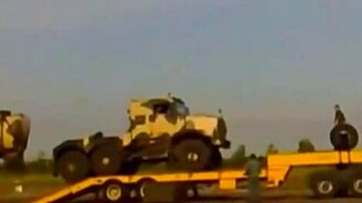 Уронили грузовик - смотреть видео (0:48)