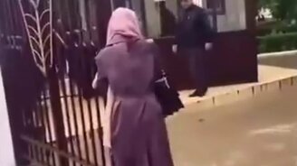 Женщина и потоп - смотреть видео (0:08)