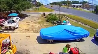 Не вовремя лёг отдохнуть - смотреть видео (0:23)