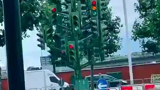 Дерево светофоров - смотреть видео (0:11)