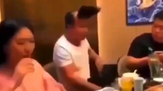 Самый неловкий момент - смотреть видео (0:10)