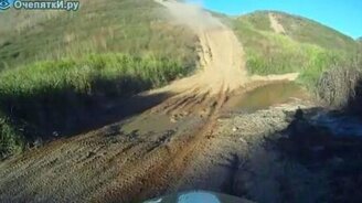 Странный джип - смотреть видео (2:20)