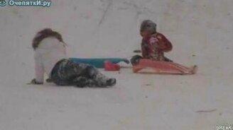 Зимние кувырки - смотреть видео (0:28)