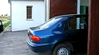 Шутки в автосервисе - смотреть видео (0:19)