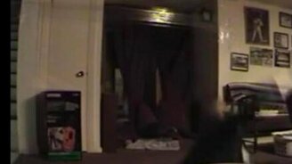 Прилип к скотчу - смотреть видео (0:27)