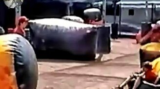 Жалко, что перелетел - смотреть видео (0:18)