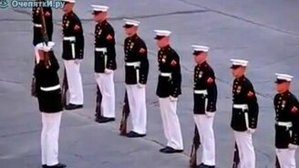 Неуклюжий моряк - смотреть видео (1:01)