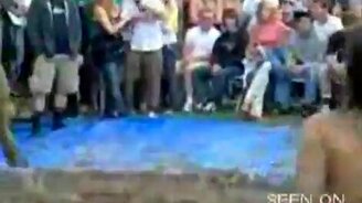 Девчачьи бои - смотреть видео (1:01)