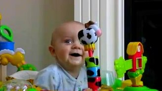 Мама сморкается - смотреть видео (0:59)