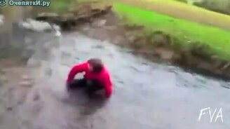 Неудачно зацепился - смотреть видео (0:41)