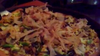 Живая пицца - смотреть видео (0:35)