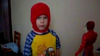 Человек-тапок - смотреть видео (0:11)