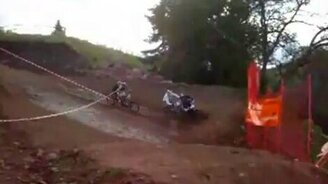 Убежал от хозяина - смотреть видео (0:17)