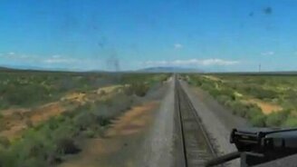 Поезд против коровы - смотреть видео (0:21)