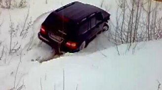 На Крузере по бездорожью - смотреть видео (6:55)