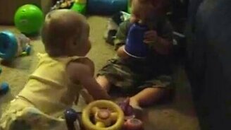 Типичная женщина - смотреть видео (0:43)