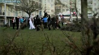 Двойная жизнь - смотреть видео (0:47)