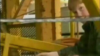 Мёртвая петля для поезда - смотреть видео (0:46)