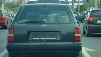 С открытым капотом - смотреть видео (1:12)