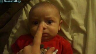 Мамин ужасающий смех - смотреть видео (1:00)