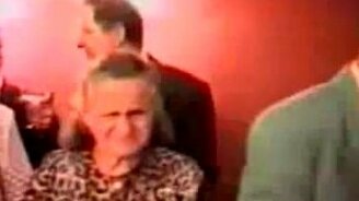 Дети и старики - смотреть видео (3:54)