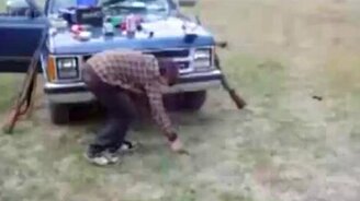 Встал над огнём - смотреть видео (0:21)